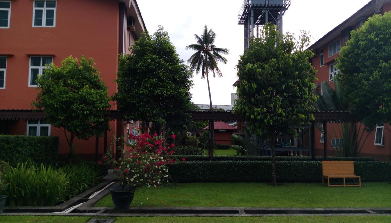 Myanmar Sport Hotel Yangon Extérieur photo